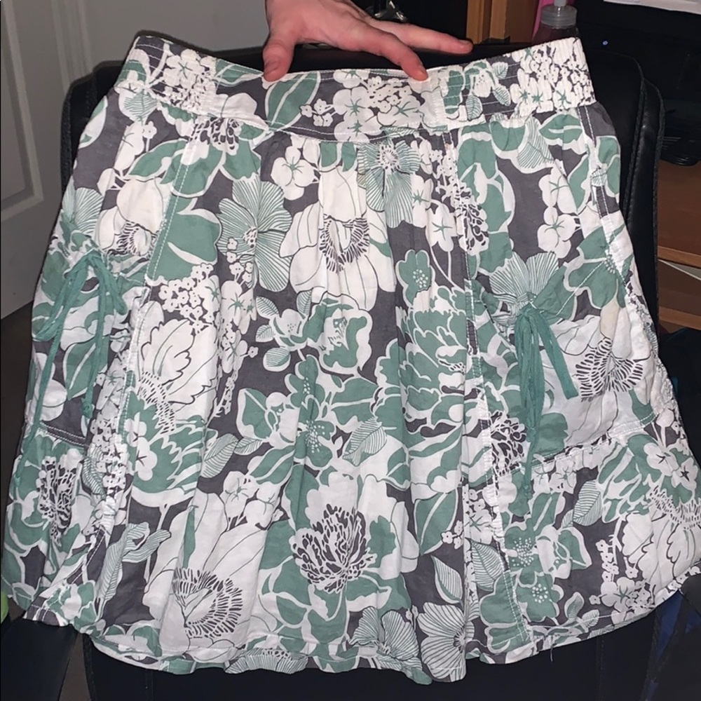 Mission skirt